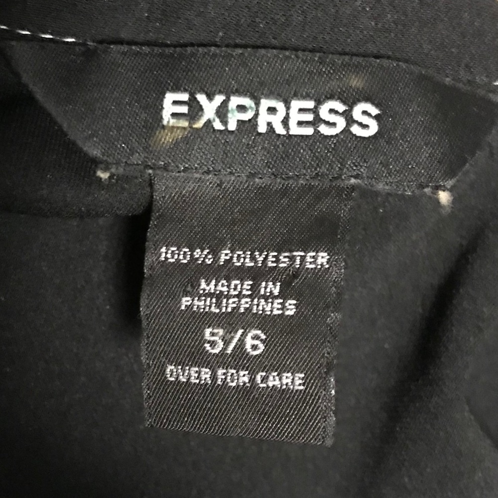 Trendy Express Dress - Picture 4 of 7